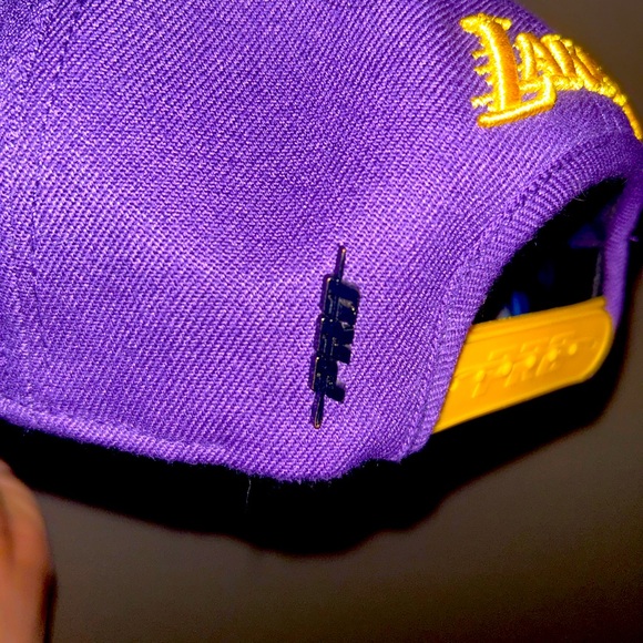 Lakers SnapBack hat with patches - Picture 1 of 5